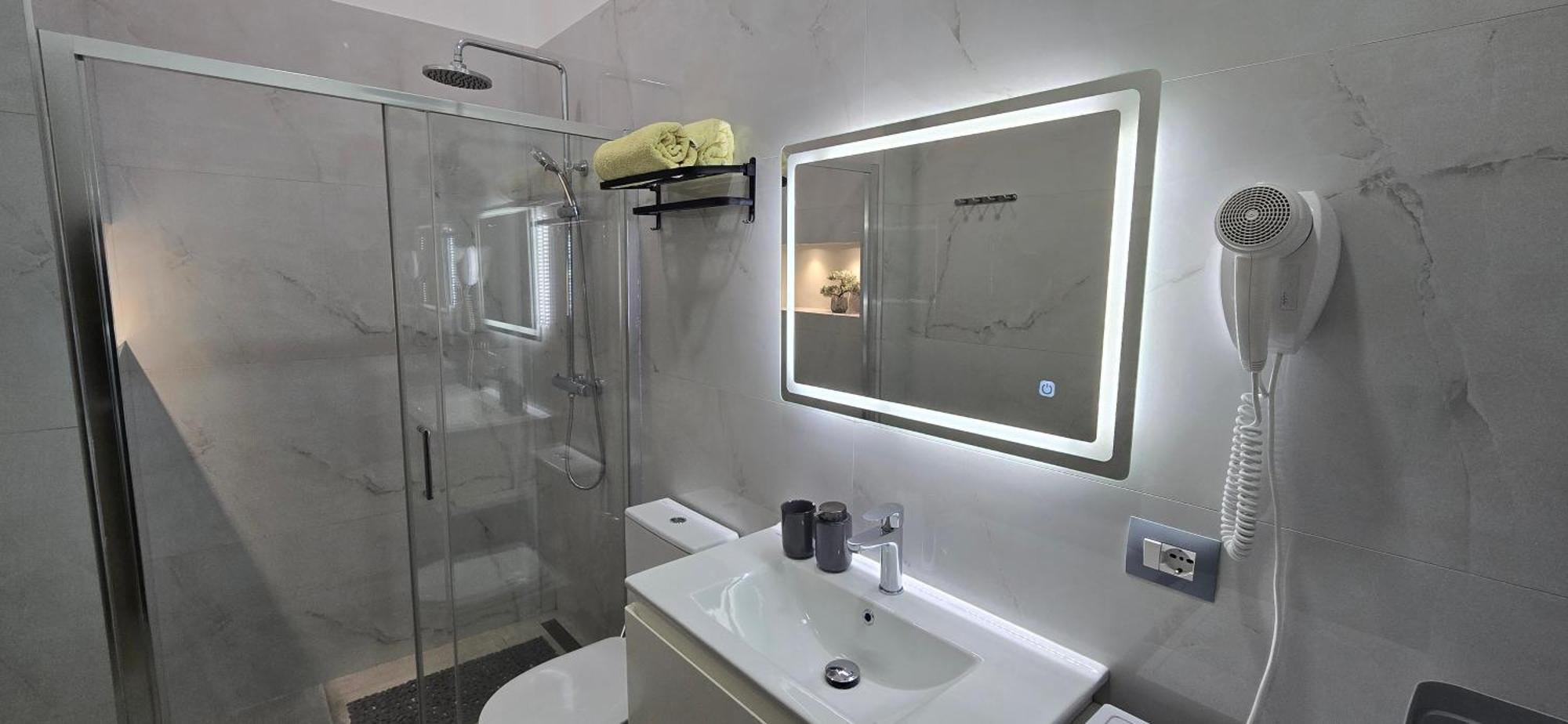 Girasole Apartment Tirana